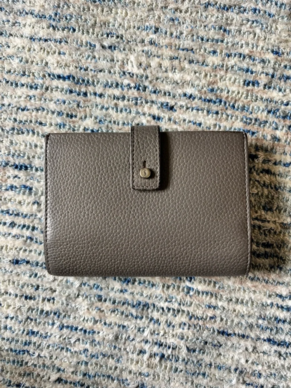 Saint Laurent Pebbled Leather Wallet and Card Holder in Taupe Gray - Picture 8 of 11